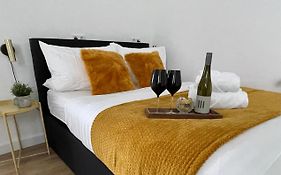 Moor-Home Studio Apartment